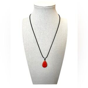 NEW Tear Drop Stone 18 in. Necklace #6